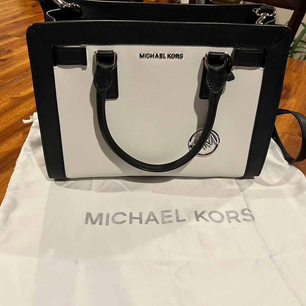 Black and white medium Michael Kors bag